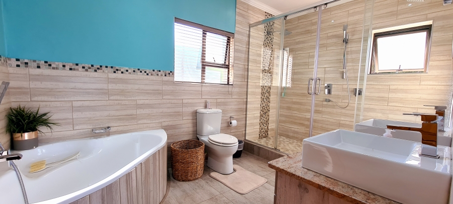 4 Bedroom Property for Sale in Cashan North West